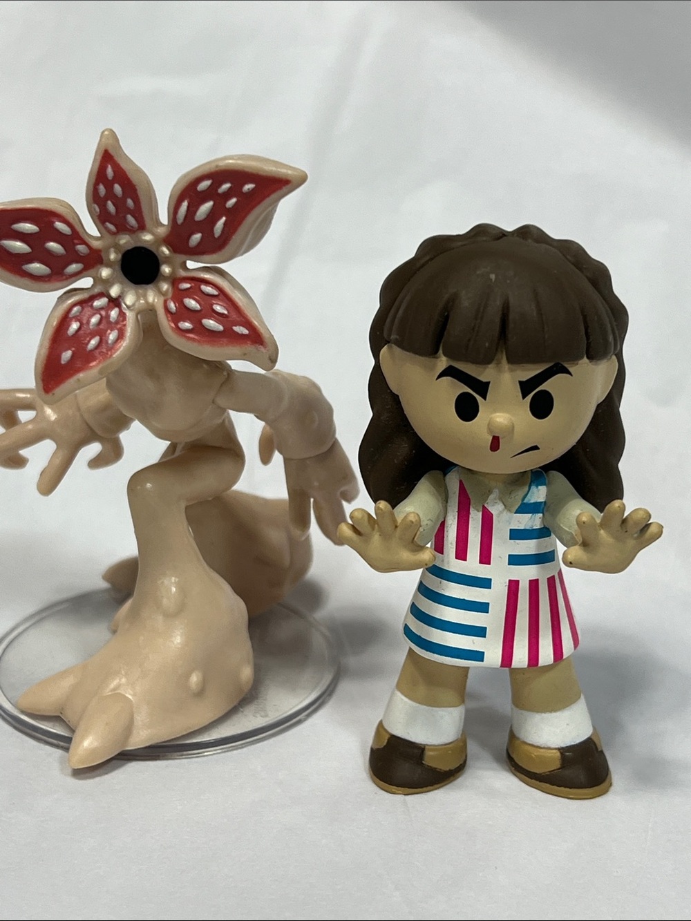 FUNKO Stranger Things Demogorgon & Eleven Vinyl Figures